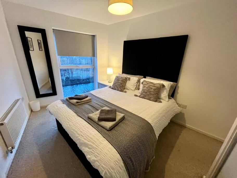 Etihad Fc 2Br Apartment With Water View Manchester Buitenkant foto