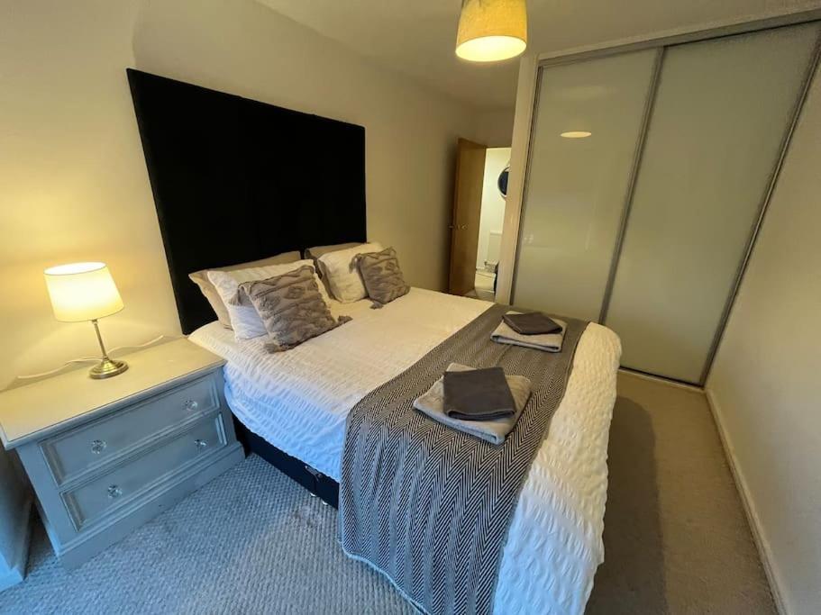 Etihad Fc 2Br Apartment With Water View Manchester Buitenkant foto