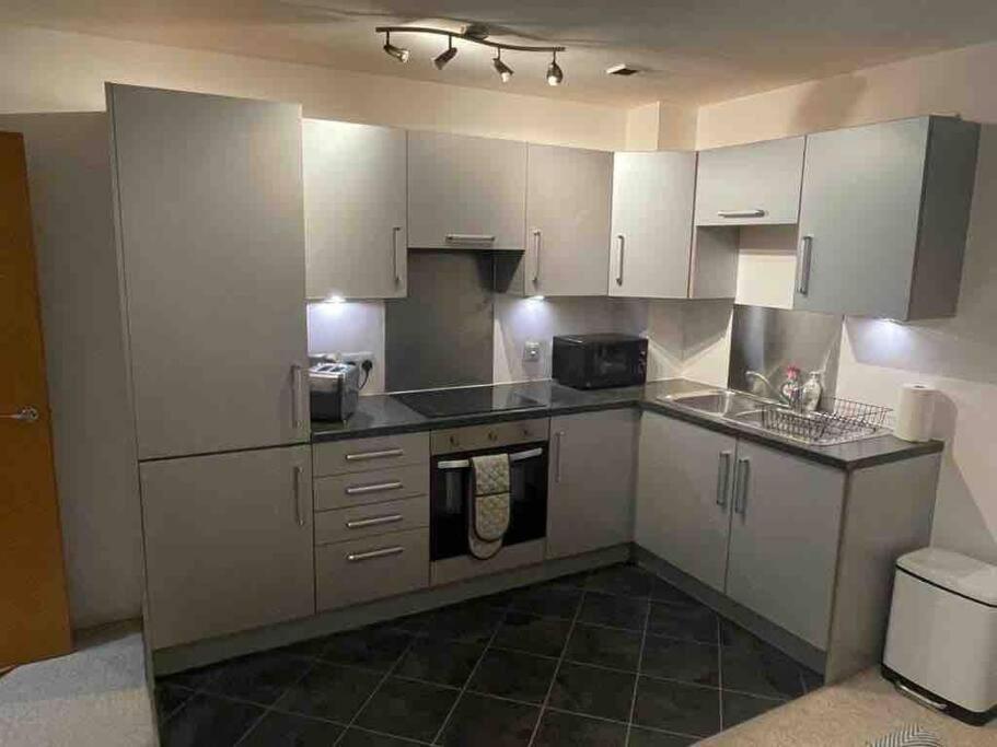 Etihad Fc 2Br Apartment With Water View Manchester Buitenkant foto